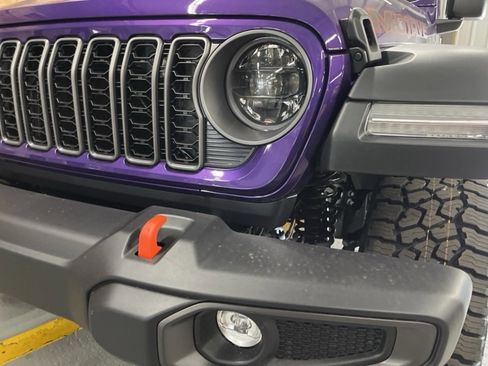 New 2026 Jeep Gladiator Mojave image 10