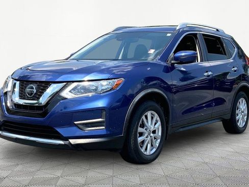 Used 2020 Nissan Rogue SV FWD image 3