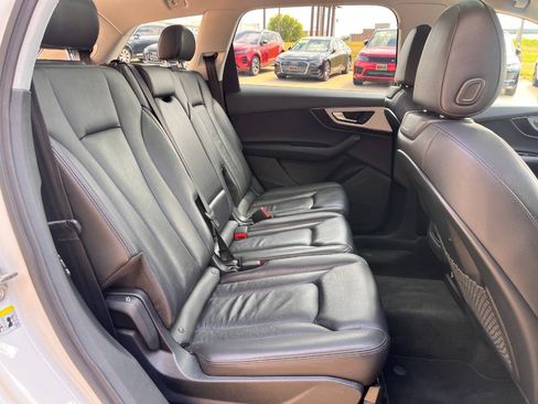 Used 2019 Audi Q7 2.0T Premium w/ Convenience Package AWD/4WD image 23