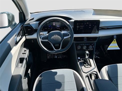 New 2025 Volkswagen Taos S image 20