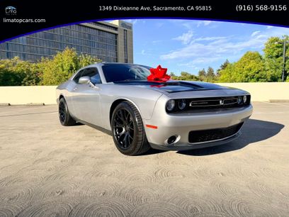 Used 2015 Dodge Challenger R/T w/ Quick Order Package 28B R/T