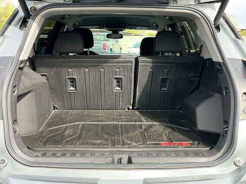 Used 2023 GMC Terrain SLE w/ Driver Convenience Package FWD image 25