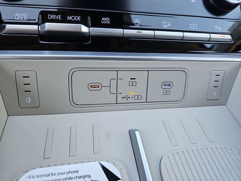 New 2026 Hyundai Santa Fe Calligraphy AWD/4WD image 15