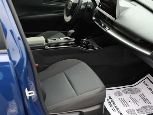 Used 2024 Toyota Prius LE FWD image 42