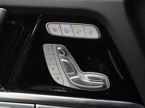 Certified 2025 Mercedes-Benz G 580 w/ EQ Technology image 28