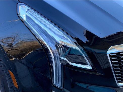 Used 2025 Cadillac XT5 Premium Luxury image 26