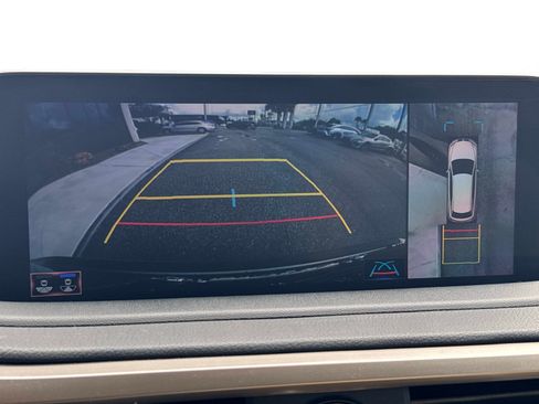 Certified 2022 Lexus RX 350 FWD w/ Premium Package image 25