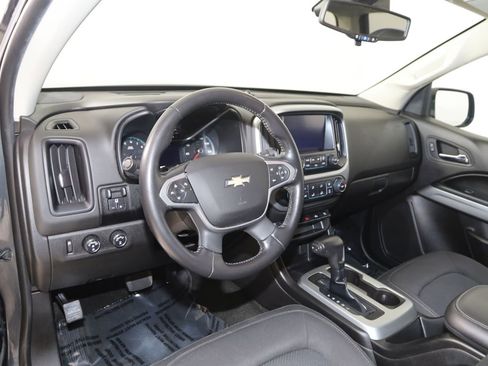 Used 2018 Chevrolet Colorado LT w/ LT Convenience Package image 22