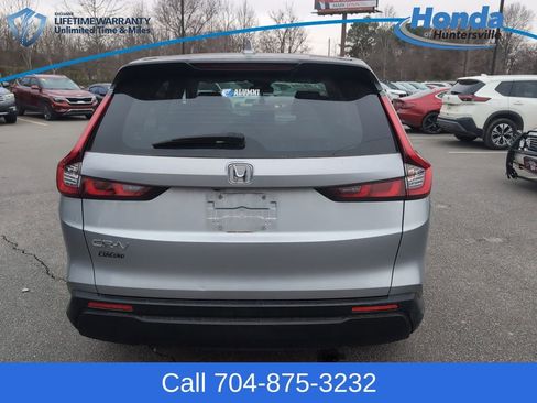 Used 2023 Honda CR-V LX image 7