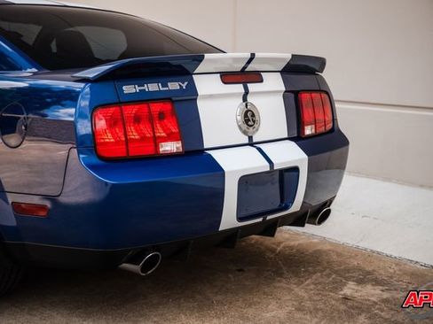 Used 2009 Ford Mustang Shelby GT500 RWD image 52