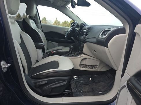 Used 2019 Jeep Compass Latitude w/ Popular Equipment Group image 27