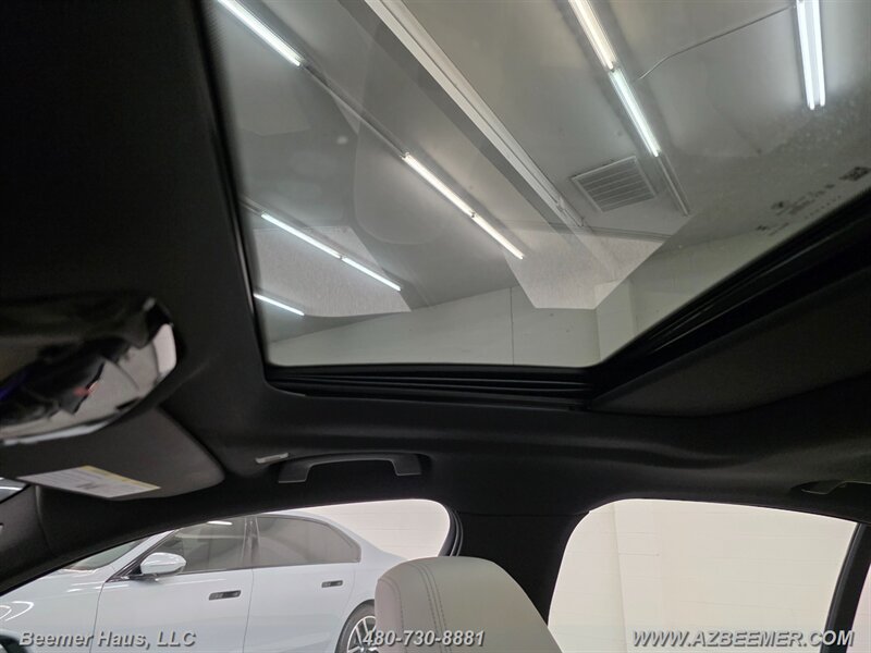 Used 2024 BMW i5 eDrive40i w/ M Sport Package RWD image 40