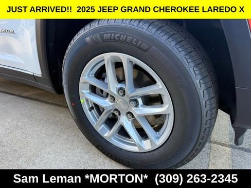New 2025 Jeep Grand Cherokee Laredo X image 4