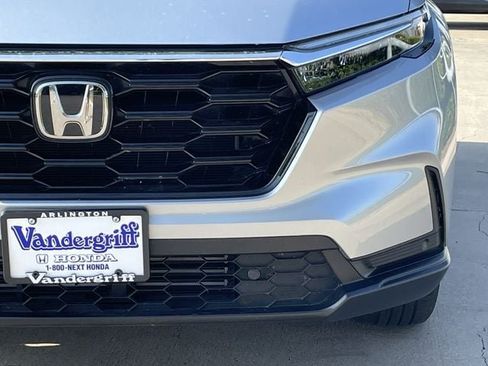 Used 2025 Honda CR-V EX-L image 7