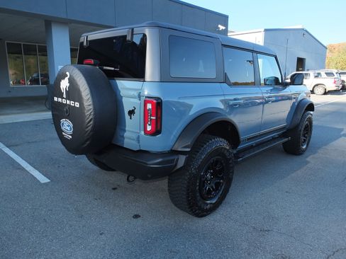Used 2021 Ford Bronco First Edition image 3
