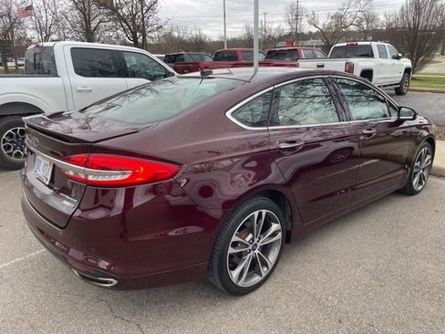 Used 2018 Ford Fusion Titanium image 4