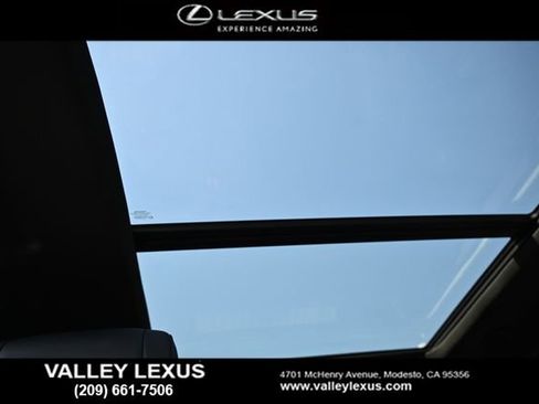 Used 2025 Toyota Tundra Platinum image 6