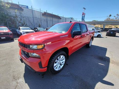Used 2022 Chevrolet Silverado 1500 Custom RWD image 4