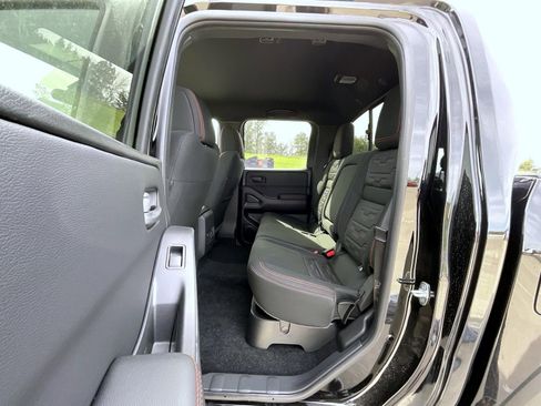 New 2026 Nissan Frontier PRO-4X w/ Pro-4x Convenience Package AWD/4WD image 20