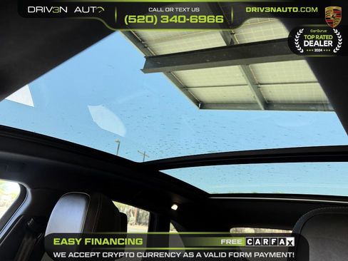 Used 2018 Porsche Macan AWD/4WD image 19
