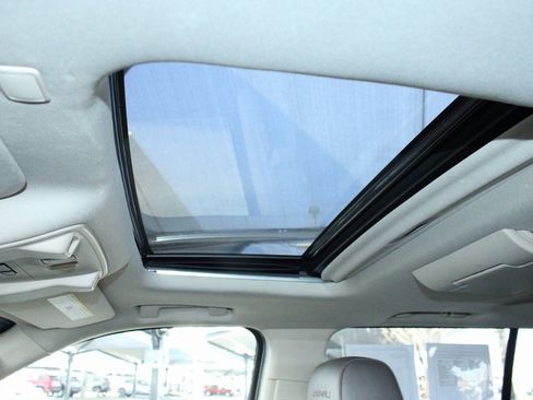 Used 2018 GMC Yukon XL Denali w/ Denali Ultimate Package image 6