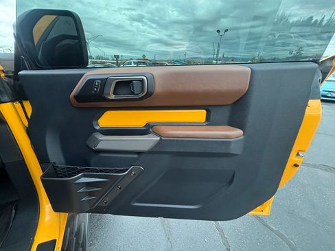 Used 2022 Ford Bronco Outer Banks image 14