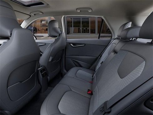 New 2025 Kia Niro EX Touring image 19