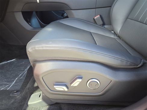 New 2026 Hyundai Santa Fe SEL image 25