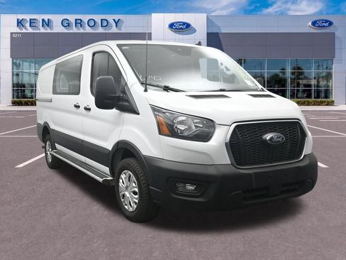 Used 2025 Ford Transit 250 Low Roof w/ Exterior Upgrade Package RWD image 4