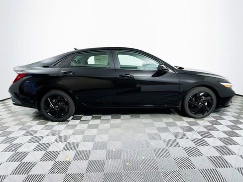 New 2026 Hyundai Elantra Sport FWD image 8