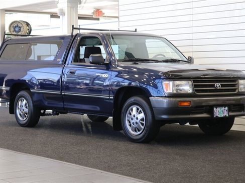 Used 1995 Toyota T100 2WD Regular Cab image 2
