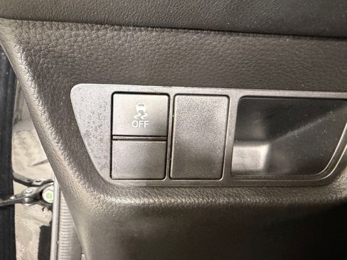 Certified 2024 Honda HR-V EX-L image 20