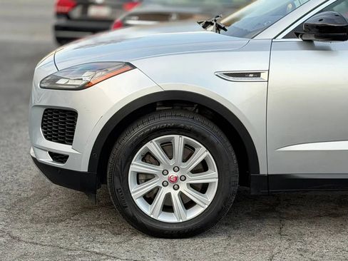 Used 2018 Jaguar E-PACE S image 9