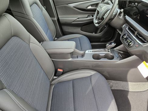 New 2026 Buick Envista Preferred w/ Convenience I Package FWD image 10