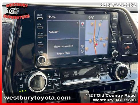 Used 2022 Toyota Highlander Limited AWD/4WD image 35