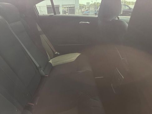 Used 2022 Dodge Charger SXT RWD image 19