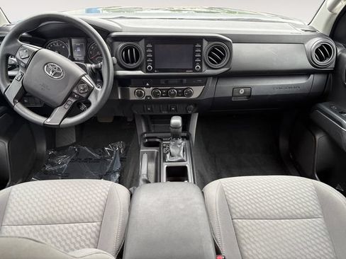 Used 2022 Toyota Tacoma SR AWD/4WD image 10