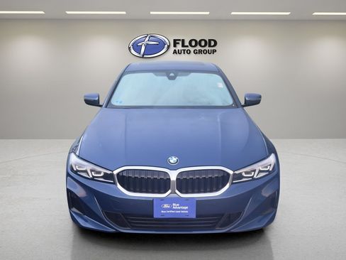 Used 2024 BMW 330i xDrive Sedan w/ Premium Package AWD/4WD image 2