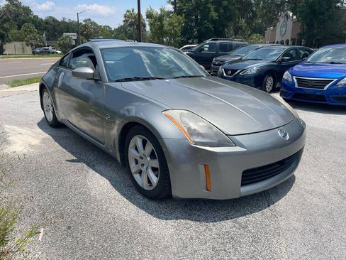 Used 2004 Nissan 350Z Enthusiast w/ Aerodynamics Pkg image 3