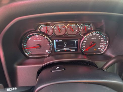 Used 2017 Chevrolet Silverado 1500 LT w/ Rally 2 Edition image 22