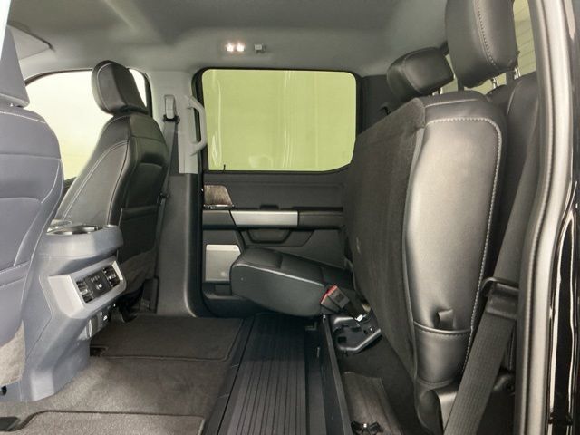 Certified 2024 Ford F350 Lariat AWD/4WD image 32