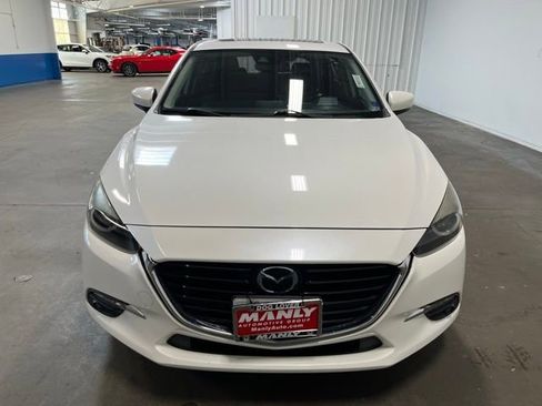 Used 2017 MAZDA MAZDA3 Grand Touring w/ Premium Equipment Package FWD image 8