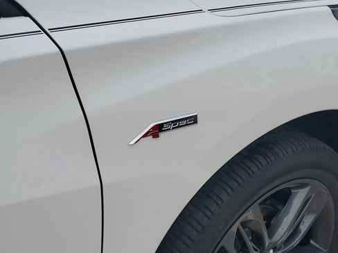 Used 2022 Acura RDX A-Spec FWD image 8