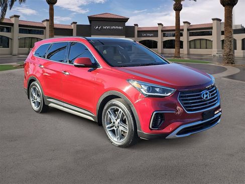 Used 2017 Hyundai Santa Fe Limited image 2