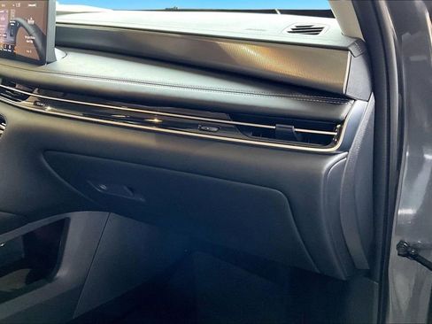 Used 2025 INFINITI QX60 Luxe w/ Vision Package image 17