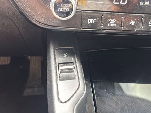 Certified 2023 Kia Telluride S w/ S Sunroof Package FWD image 30