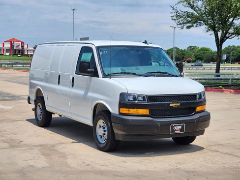 New 2025 Chevrolet Express 2500 w/ Driver Convenience Package image 2