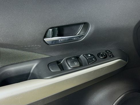 Used 2020 Nissan Kicks SV FWD image 24