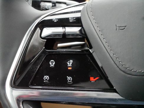 New 2025 Cadillac Escalade IQ Sport 2 w/ LPO, ONYX Package image 22