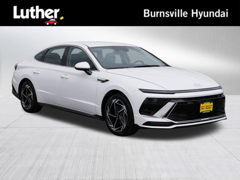 Used 2026 Hyundai Sonata SEL AWD/4WD image 1